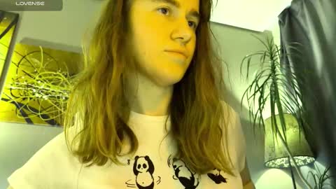 Snapshot of agniia257 chatting on February 17, 2026, 2:57 pm Kleya online show from February 17, 2026, 2:57 pm