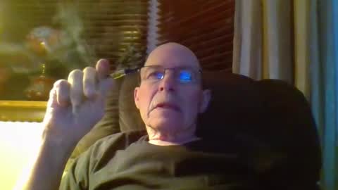 Snapshot of aguynrkfrd chatting on December 7, 2024, 10:34 am aguynrkfrd online show from December 7, 2024, 10:34 am