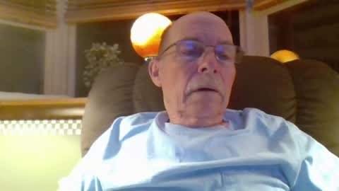 aguynrkfrd online show from July 8, 2026, 9:03 am
