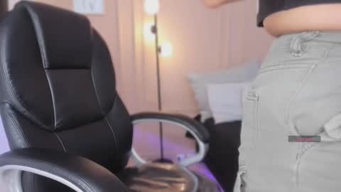 Snapshot of ah_mara chatting on February 5, 2026, 11:15 am Ahmara online show from February 5, 2026, 11:15 am