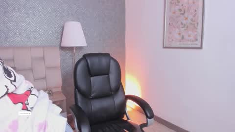 Snapshot of ah_mara chatting on February 24, 2026, 11:30 am Ahmara online show from February 24, 2026, 11:30 am