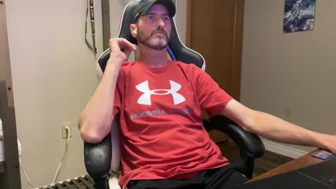 Snapshot of ah_shucks_ chatting on March 30, 2026, 2:56 am AhShucks online show from March 30, 2026, 2:56 am