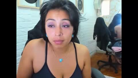 Snapshot of ahisha09 chatting on December 3, 2024, 2:05 pm Ahisha online show from December 3, 2024, 2:05 pm