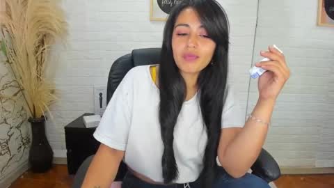 Snapshot of ahisha09 chatting on February 13, 2025, 6:38 pm Ahisha online show from February 13, 2025, 6:38 pm