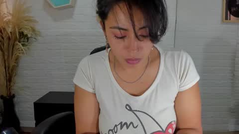 Snapshot of ahisha09 chatting on March 5, 2025, 3:07 pm Ahisha online show from March 5, 2025, 3:07 pm