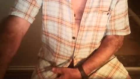 Snapshot of ahmole chatting on October 24, 2025, 9:11 pm Ole online show from October 24, 2025, 9:11 pm