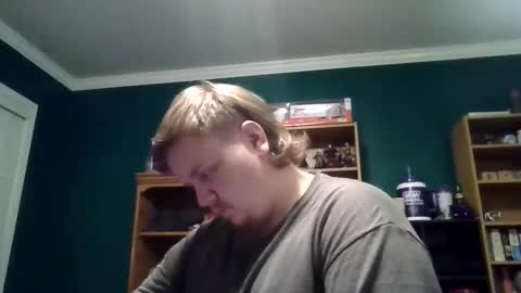 Snapshot of aholbrooks253 chatting on December 4, 2024, 3:59 am aholbrooks253 online show from December 4, 2024, 3:59 am