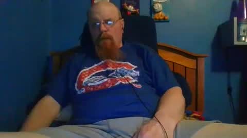 Snapshot of ahrnycumtoy chatting on May 3, 2026, 6:19 am hrnycummer online show from May 3, 2026, 6:19 am