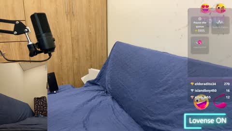 AHSLEY online show from January 23, 2025, 3:54 pm