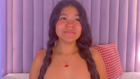 AHSLY online show from June 4, 2026, 9:10 pm