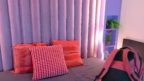 AHSLY online show from June 13, 2026, 7:56 pm