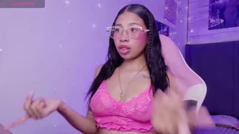 Snapshot of aida_princess chatting on June 1, 2026, 11:50 pm Aida online show from June 1, 2026, 11:50 pm