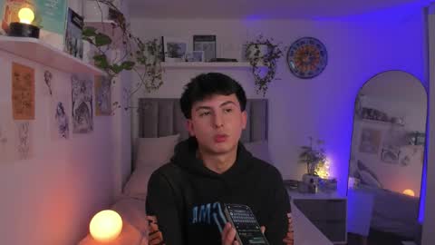 Snapshot of aidan_hale chatting on September 20, 2025, 2:56 am A H online show from September 20, 2025, 2:56 am