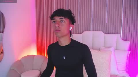 Aiden online show from March 26, 2026, 12:55 pm