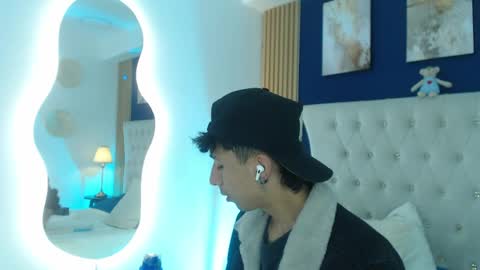 Aiden online show from April 1, 2026, 1:41 pm