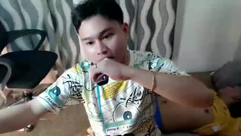 aidenalaric398 online show from April 2, 2026, 10:57 am