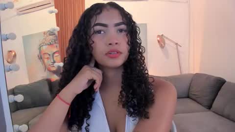 Alisson online show from December 17, 2025, 7:42 pm