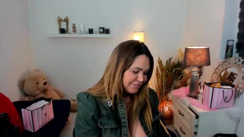 Aileen online show from February 18, 2025, 6:26 pm