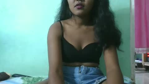 Snapshot of aimeamour chatting on March 2, 2025, 11:18 am aimeamour online show from March 2, 2025, 11:18 am