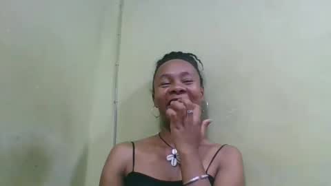 aimee982179 online show from May 1, 2026, 5:39 pm