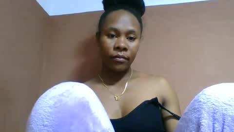 Snapshot of aimee982179 chatting on July 22, 2026, 8:17 am aimee982179 online show from July 22, 2026, 8:17 am