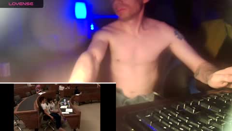 Snapshot of aimz2submit chatting on December 17, 2024, 12:23 am aimz2submit online show from December 17, 2024, 12:23 am
