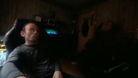 Snapshot of aimz2submit chatting on January 20, 2025, 6:32 pm aimz2submit online show from January 20, 2025, 6:32 pm