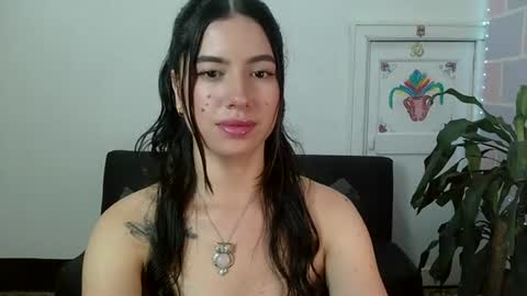 J  online show from July 9, 2026, 7:07 pm