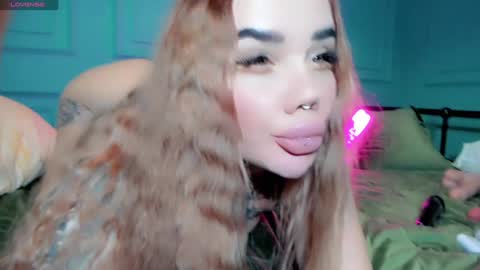 Snapshot of aira_vi chatting on January 5, 2025, 4:06 pm Aira online show from January 5, 2025, 4:06 pm