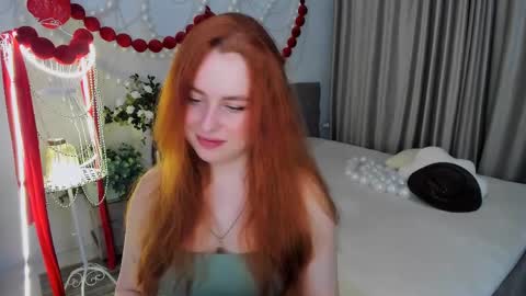 Snapshot of airysilhouette chatting on March 31, 2026, 4:18 pm Louise online show from March 31, 2026, 4:18 pm