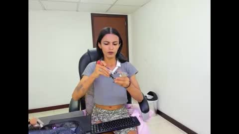 Aisha online show from April 1, 2026, 3:29 am