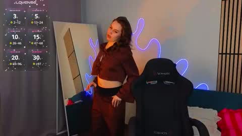 Aisha online show from February 24, 2026, 4:27 pm