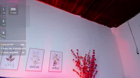 aisha online show from December 3, 2024, 4:14 am