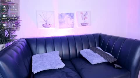 aisha online show from February 4, 2025, 10:45 pm