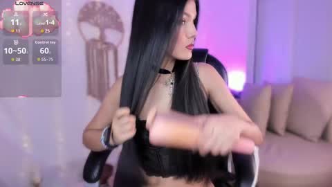 aisha online show from October 3, 2025, 11:35 pm