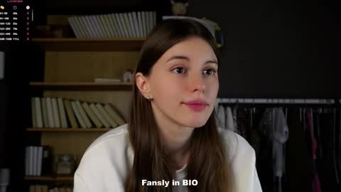 Aliza online show from October 22, 2025, 12:55 am