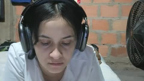 Snapshot of aitana23_ chatting on February 20, 2026, 9:21 am aiti online show from February 20, 2026, 9:21 am