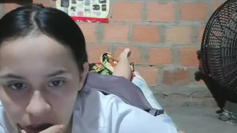 Snapshot of aitana23_ chatting on February 21, 2026, 7:53 am aiti online show from February 21, 2026, 7:53 am