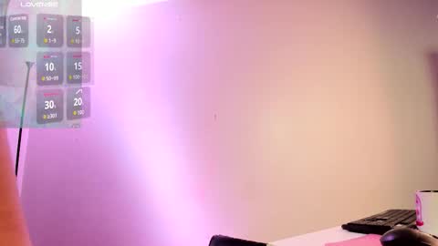 Aitana Garcia online show from November 14, 2025, 11:31 am