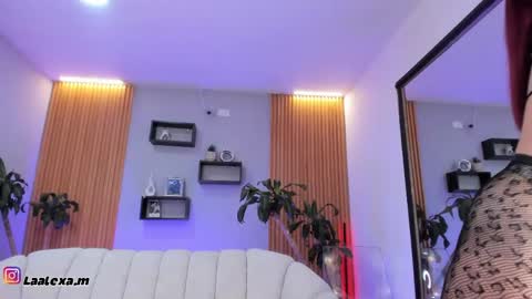 Aixa online show from May 30, 2026, 1:19 pm