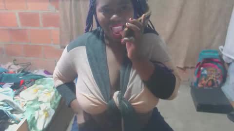 Snapshot of aixxahorny chatting on March 26, 2026, 2:33 pm aixa online show from March 26, 2026, 2:33 pm