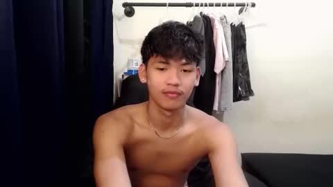 Snapshot of aj_daksxx chatting on April 7, 2026, 5:35 pm aj_daksxx online show from April 7, 2026, 5:35 pm