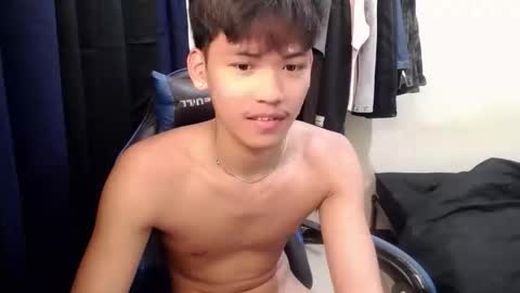 Snapshot of aj_daksxx chatting on April 10, 2026, 12:16 am aj_daksxx online show from April 10, 2026, 12:16 am