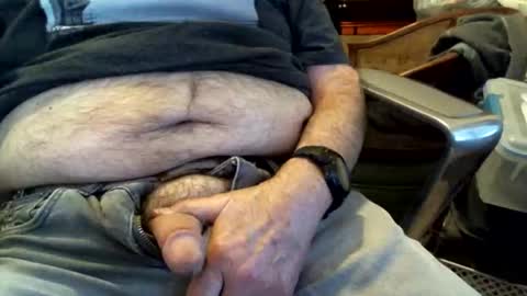 Snapshot of aj_ipa chatting on May 10, 2026, 10:15 pm aj_ipa online show from May 10, 2026, 10:15 pm