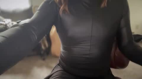 JullieBelleLemons online show from May 17, 2026, 6:48 pm