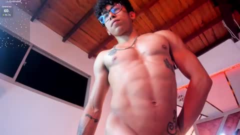 akazaboy online show from March 8, 2025, 8:22 am