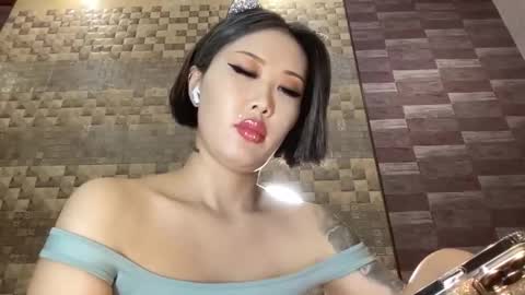 Snapshot of akemi_jp chatting on February 9, 2025, 1:33 am Akemi online show from February 9, 2025, 1:33 am