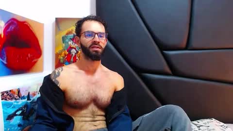 akiles online show from February 12, 2026, 11:33 pm