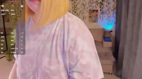 Aki online show from October 11, 2025, 12:47 pm