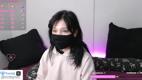 Amilia online show from April 30, 2026, 8:57 pm